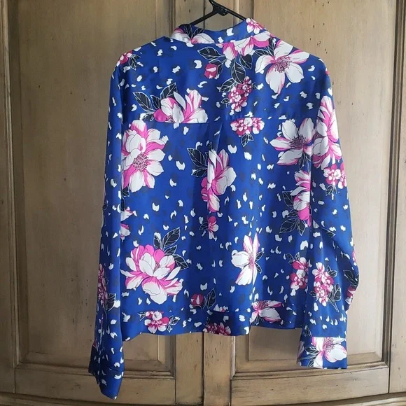 Express Cropped Floral Long Sleeve Button Down Blouse Size XL - Picture 4 of 7